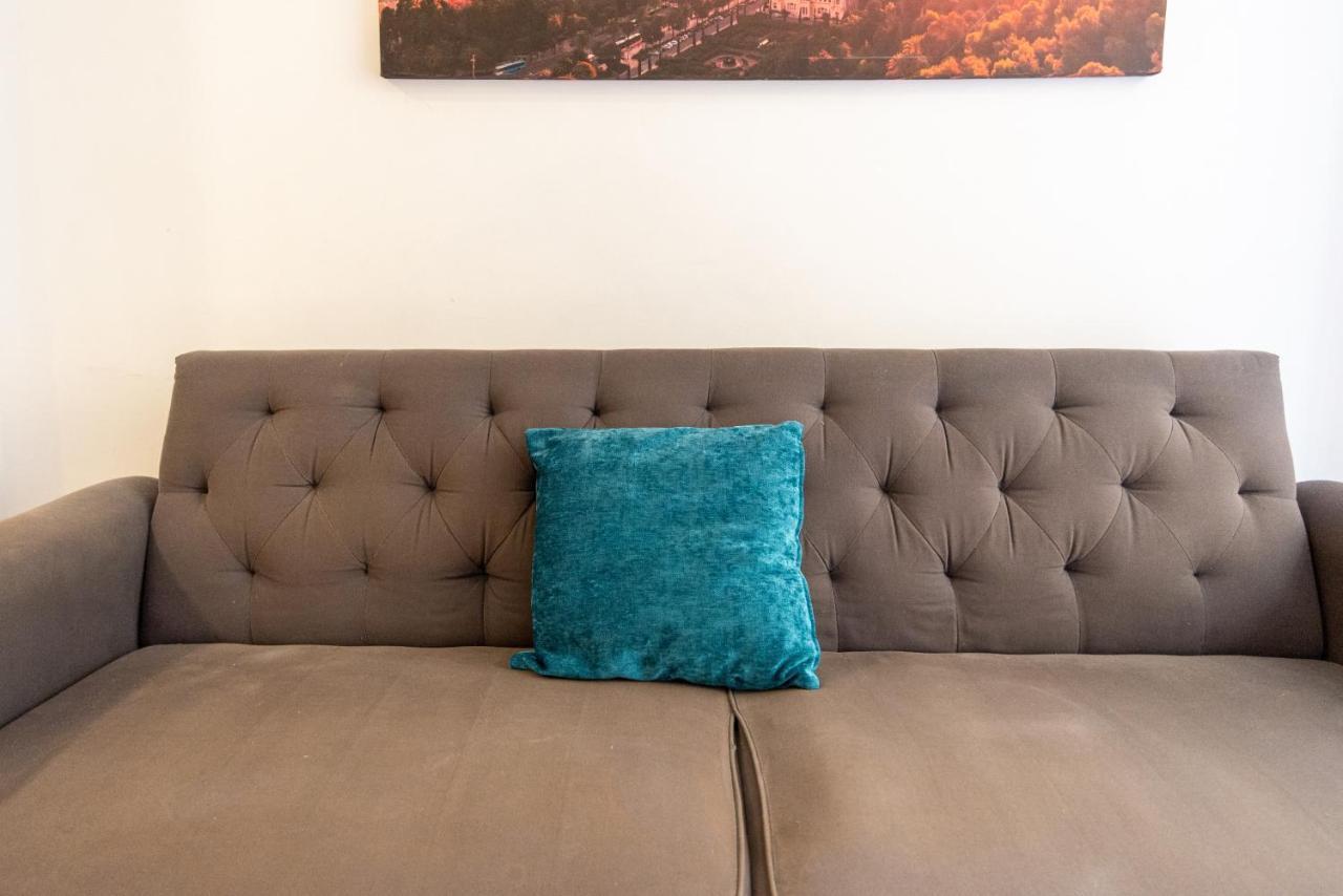 Urbe10 Plaza De La Constucion Premium Loft Apartment Malaga Luaran gambar